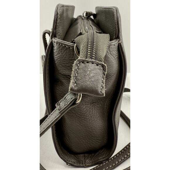 The Sak Crossbody Bag Pebble Gray Leather "Happy & Free" Soft EUC - Picture 5 of 15